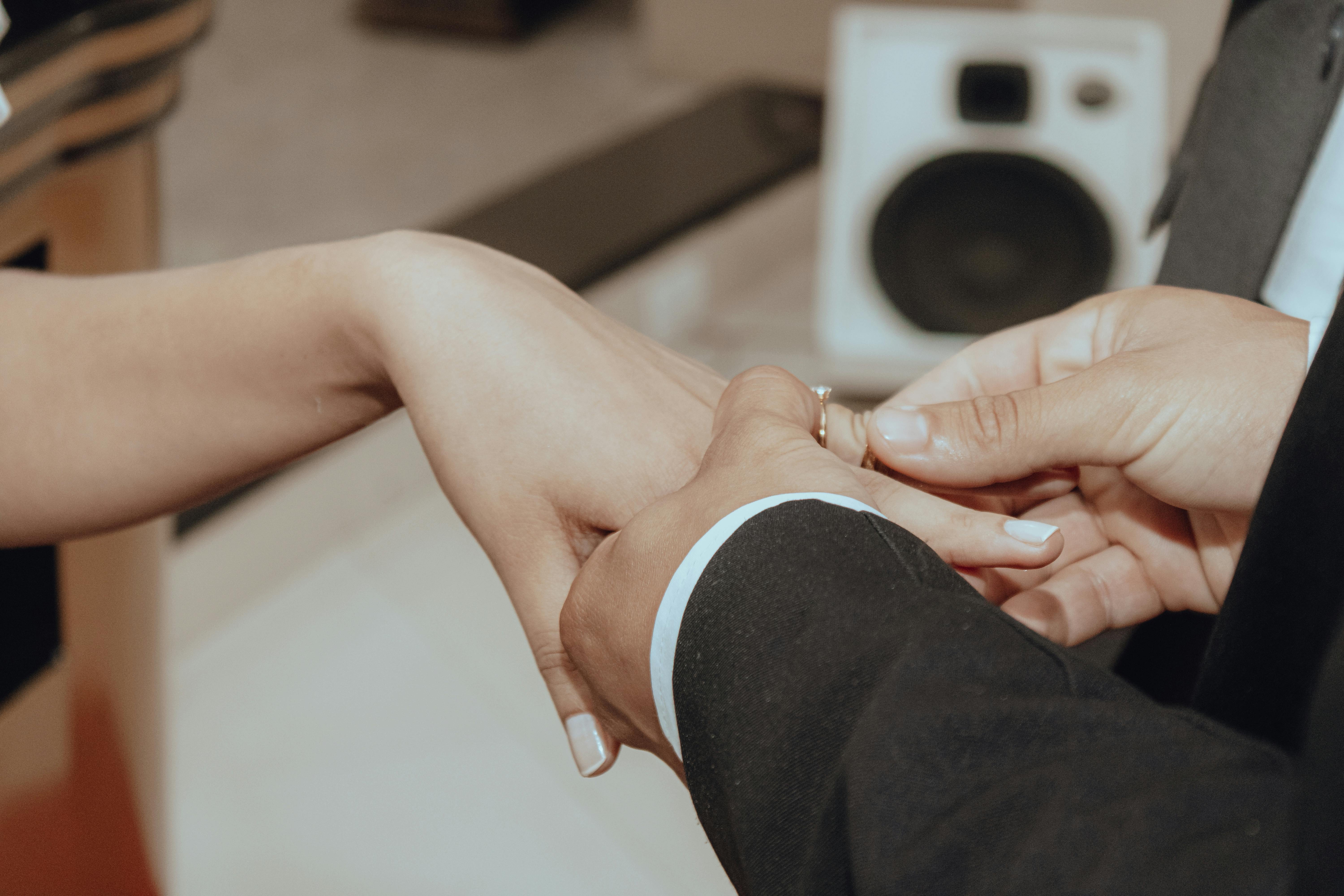 husband and wife, wedding ring